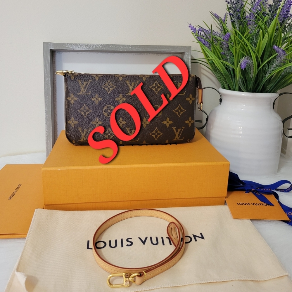 ❌️SOLD❌️